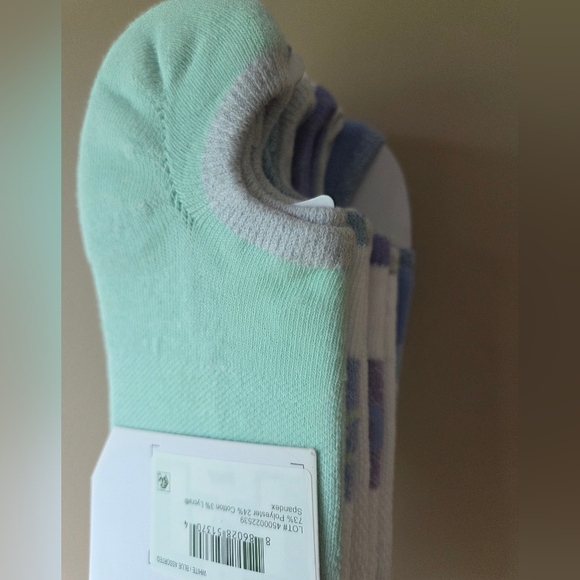 Reebok Women's No Show Liner Socks Extended Size (Shoe Size 9-12) - Picture 3 of 9